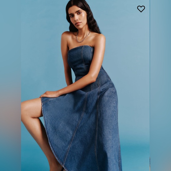 NWT Reformation Malina Denim Strapless Dress in Laguna Size 6 $218 - Picture 3 of 11